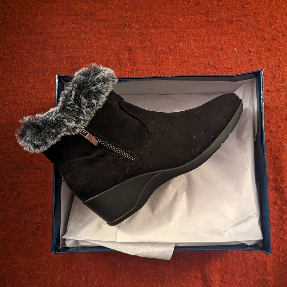 Karen Scott Booties
